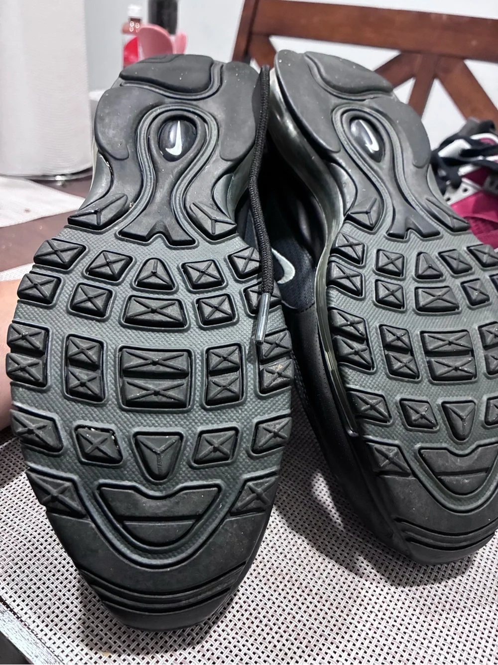 Nike Men's Black & White Air Max 97 Sneakers